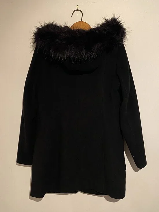 Winter Coat - Picture 6 of 10